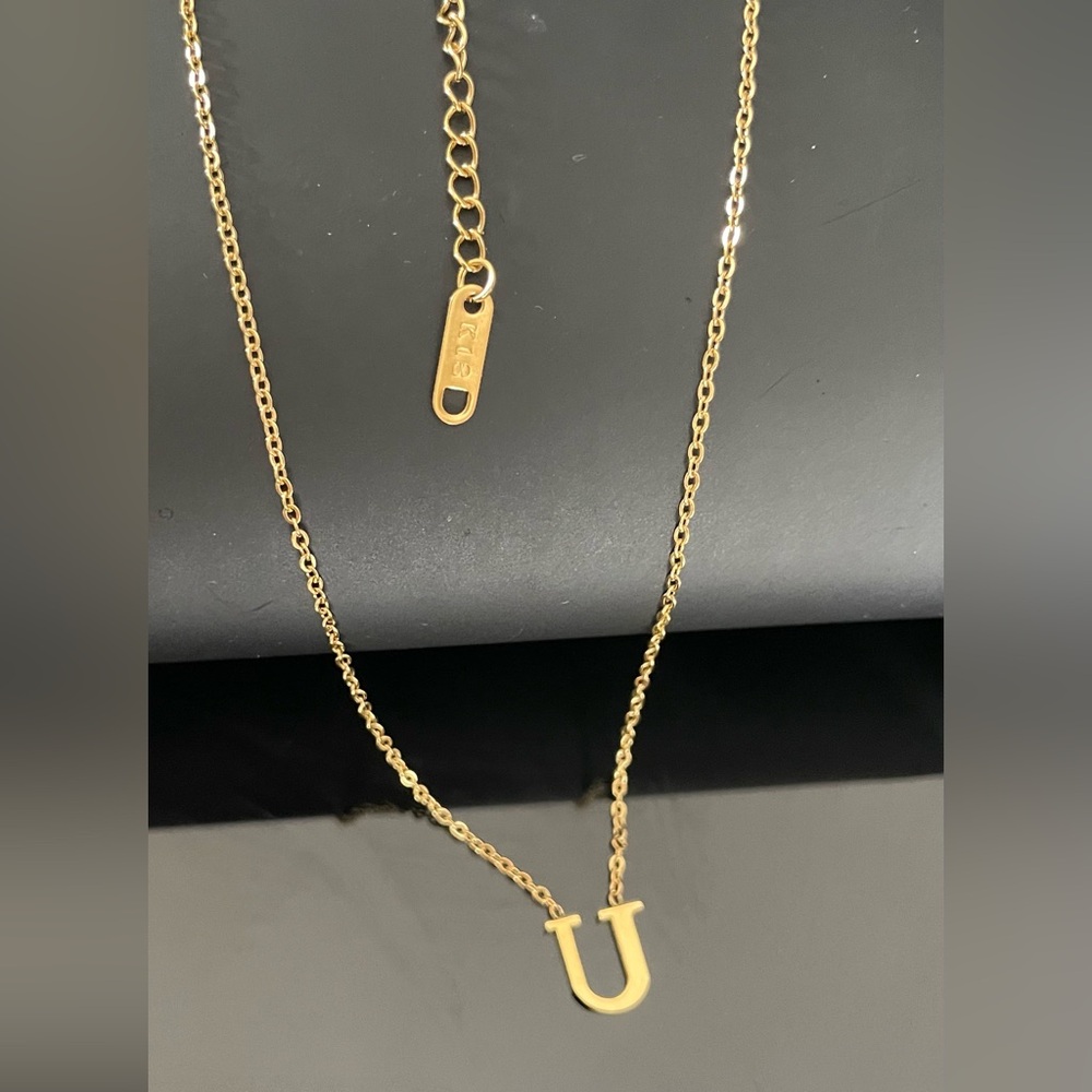 18K gold plated Stainless Steel beautiful necklace initial U